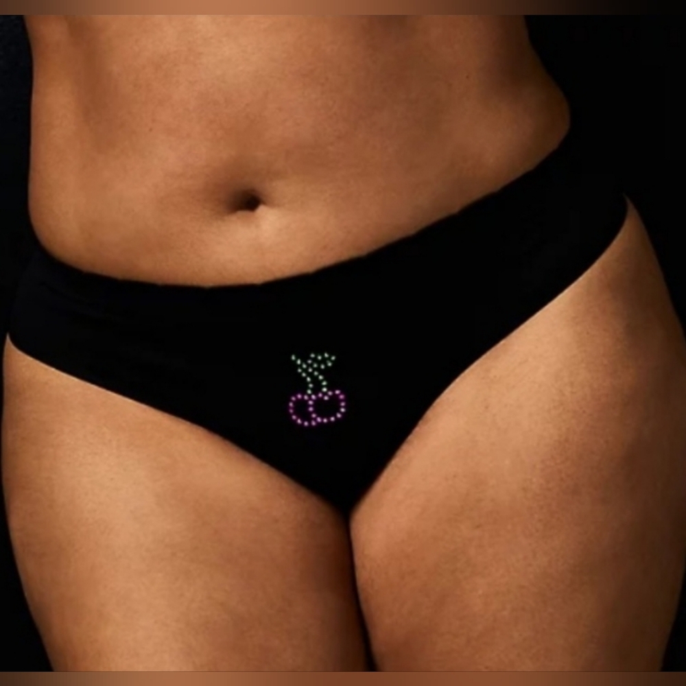 Torrid Betsey Johnson Seamless Black Rhinestone Cherry Thong Plus Size 2